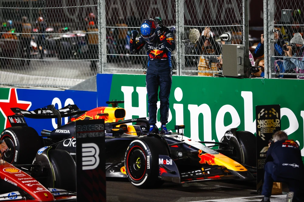 MAX VERSTAPPEN WINS